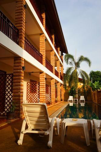 Hotel Hathai House