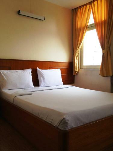 Hostal Muangphol Mansion