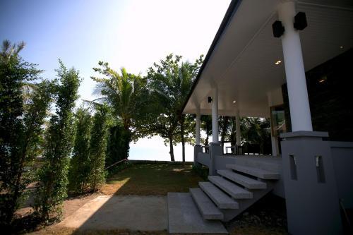 Grand Villa Beach Front By Samui Garden Home