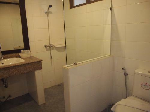 Posada Summer Inn
