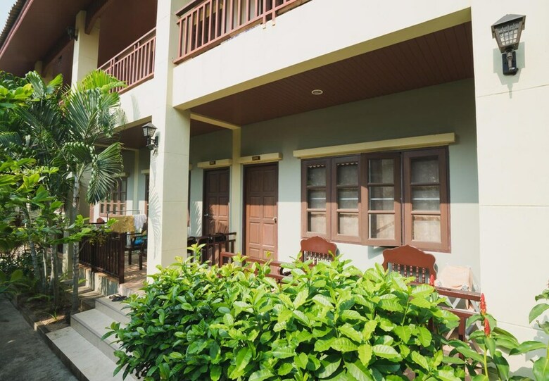 Apartamentos Buathong Place