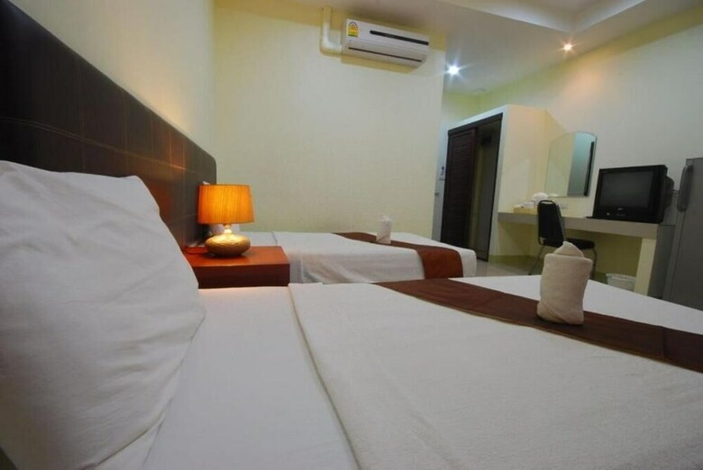 Apartamentos Buathong Place