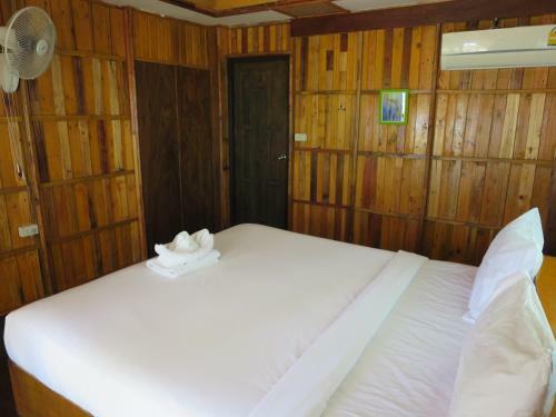 Hotel Bangbaobeach Resort
