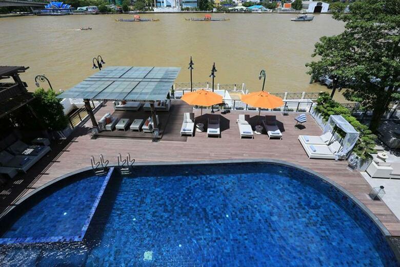 Hotel Riva Surya Bangkok