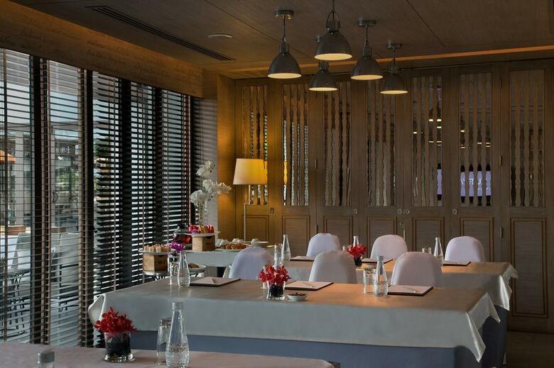 Hotel Riva Surya Bangkok