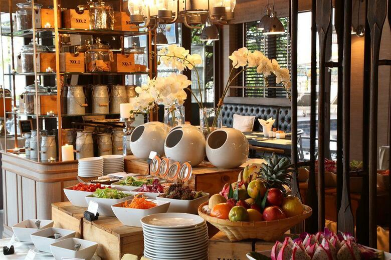 Hotel Riva Surya Bangkok