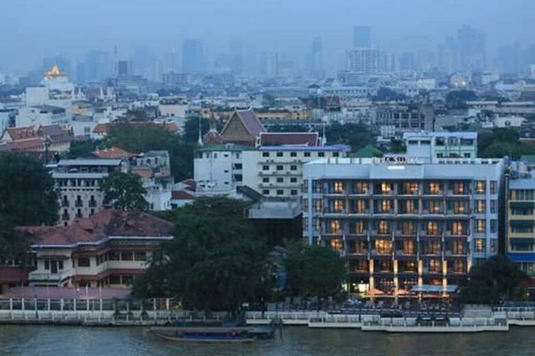Hotel Riva Surya Bangkok