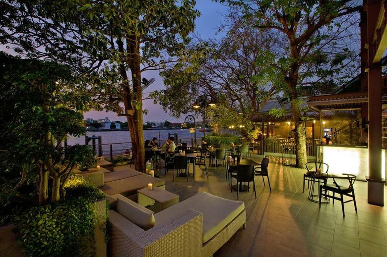 Hotel Riva Surya Bangkok