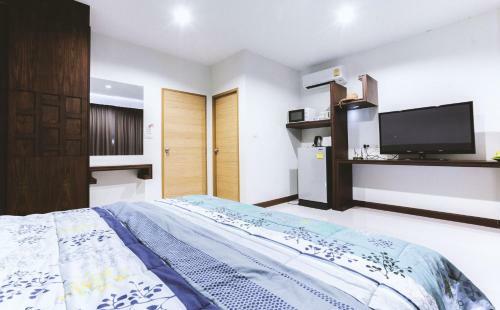 Hostal Ra Residence Phuket