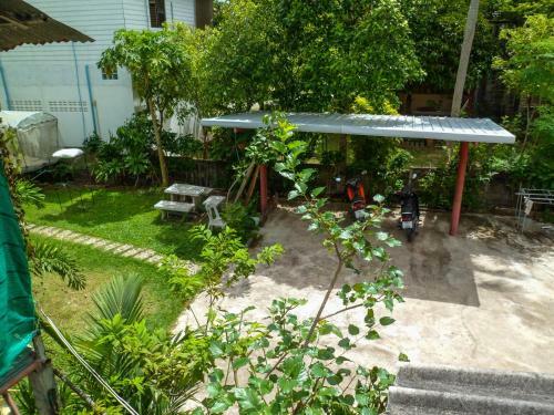 Hostal Bonus Bungalow