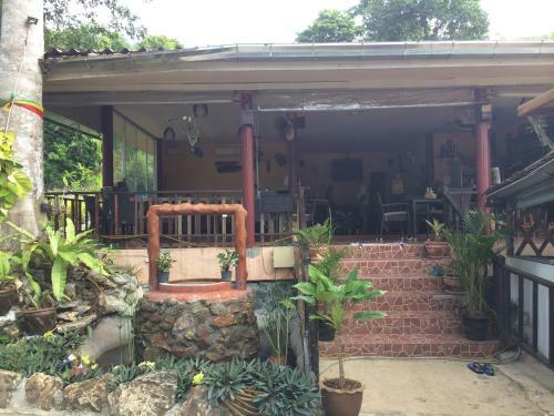 Posada Baansanook Bungalows