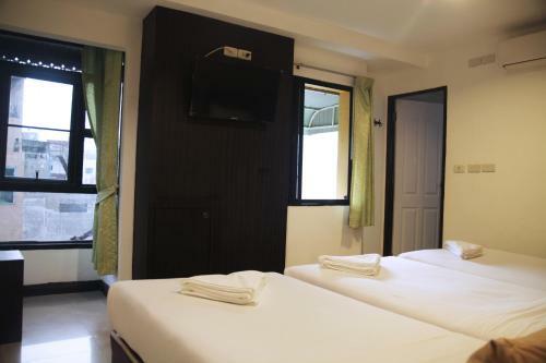 Hostal Erawan House