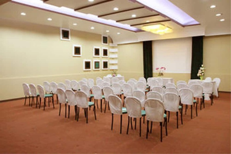 Lodge Shadi Home & Residence