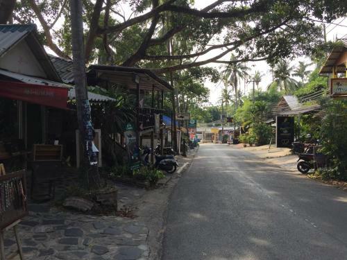 Hotel Lonely Beach Resort