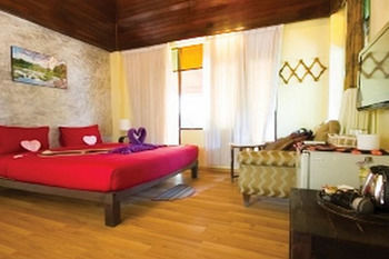Hotel White Sand Beach Resort