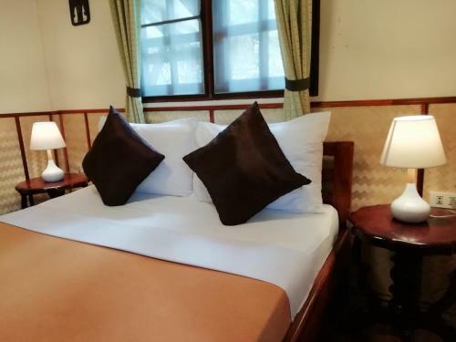 Hostal Macura Resort