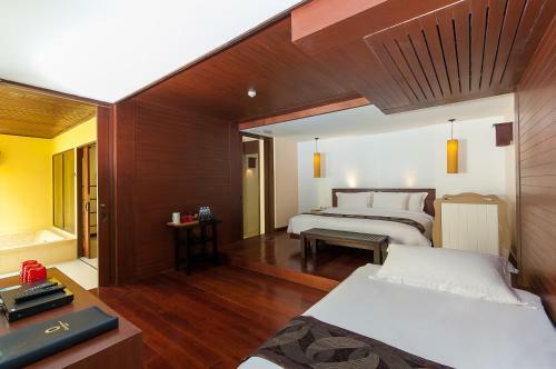 Hotel Chantaramas Resort & Spa
