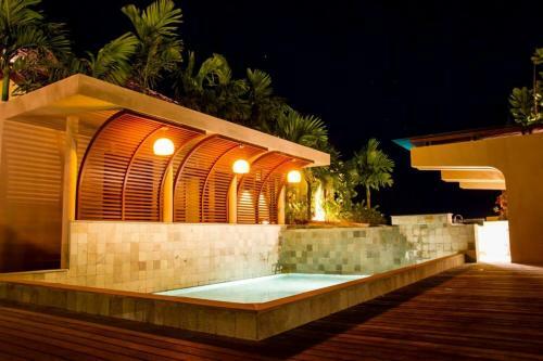 Hotel Chantaramas Resort & Spa