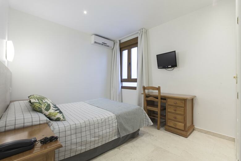 Hostal Castilla II - Puerta Del Sol
