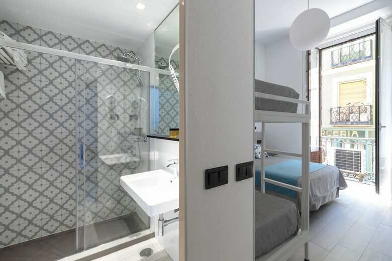 Hostal Castilla II - Puerta Del Sol
