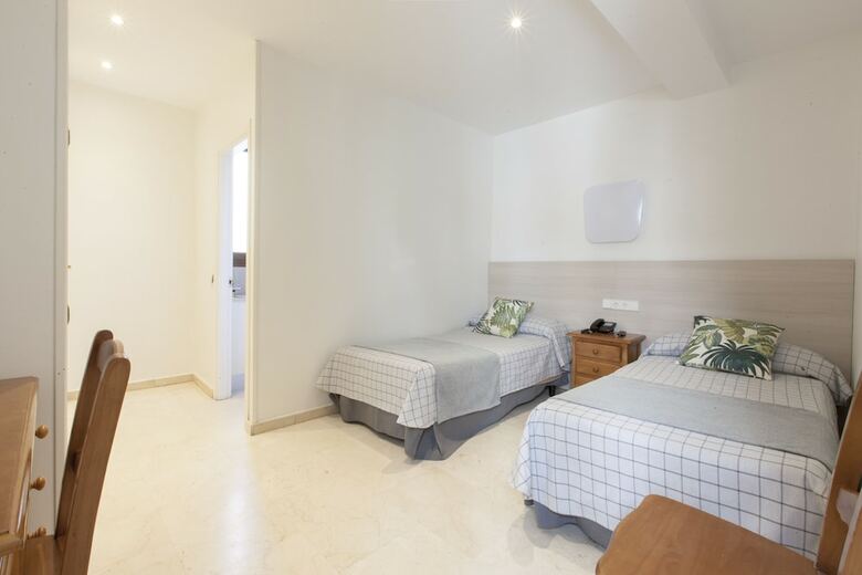 Hostal Castilla II - Puerta Del Sol