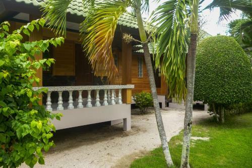 Dewshore Resort