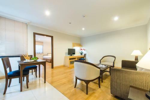 Hotel The Key Sukhumvit Bangkok By Compass Hospitality