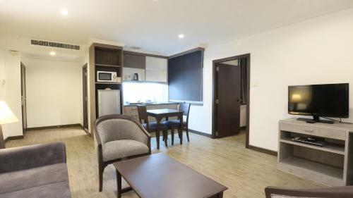 Hotel The Key Sukhumvit Bangkok By Compass Hospitality