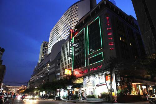 Hotel The Key Sukhumvit Bangkok By Compass Hospitality