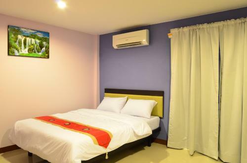 Hostal Bangkok Residence