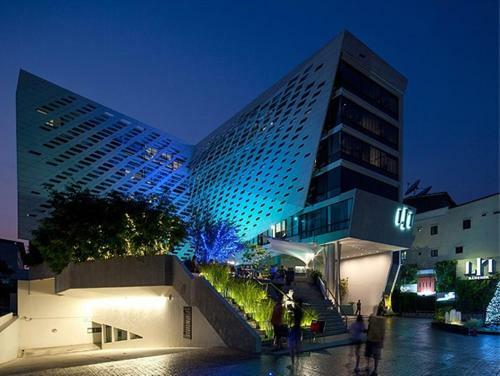 Lit Bangkok Hotel