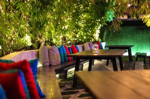 Lit Bangkok Hotel