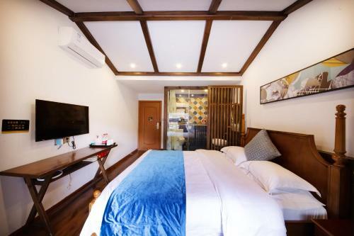 Posada Fenghuang Jianghu Inn