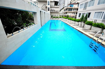 Parinda Hotel
