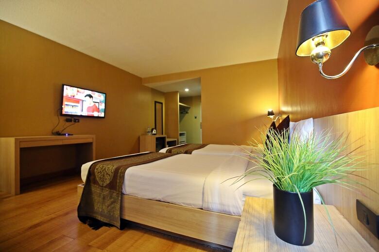 Apartamentos The Euro Grande Hotel