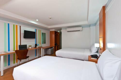 Hotel Unico Express@sukhumvit By Anya