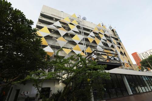 Hotel Unico Express@sukhumvit By Anya
