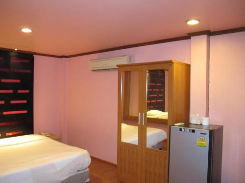 Suriwongse Hotel