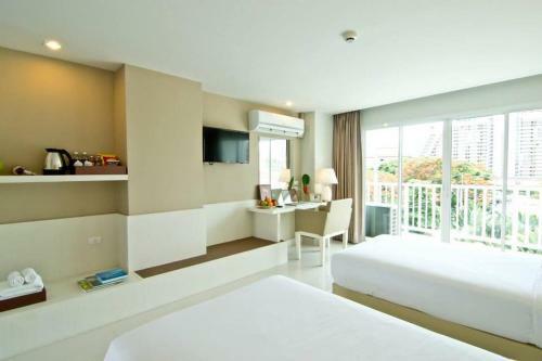 Hotel The Ivory Villa