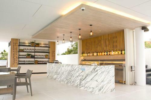 Hotel Tsix5 Phenomenal