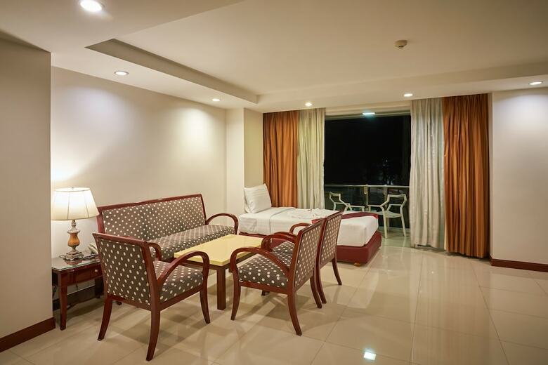 Nana Hiso Hotel