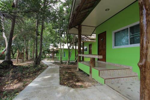 Hotel Koh Phayam Greentawan Resort