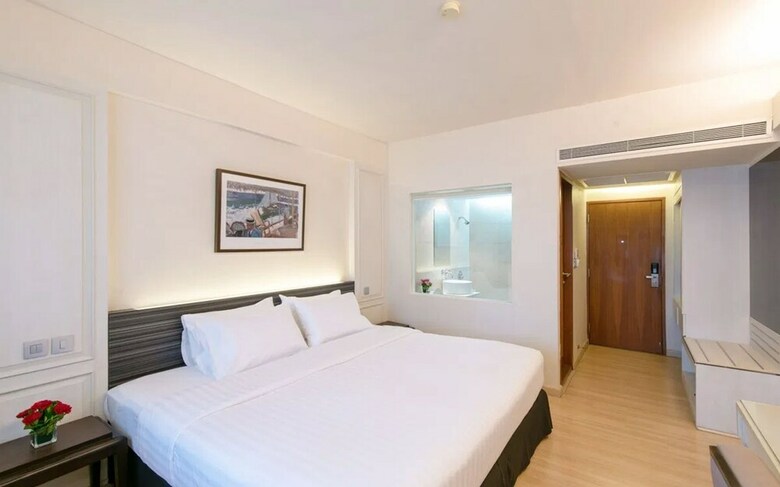 The Residence Rajtaevee Hotel