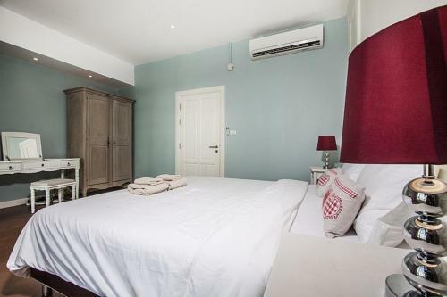 Kannika Villa - 5 Bedrooms