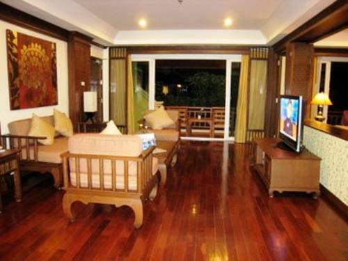 Hotel Avalon Beach Resort