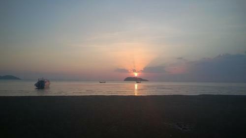 Hotel Racha Sunset Resort
