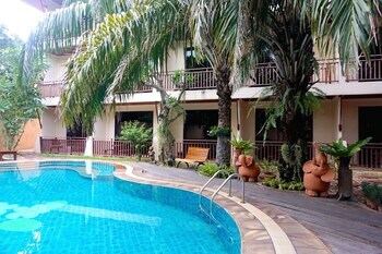 Hotel Thai Pura Resort