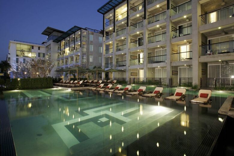 Hotel Centara Grand Modus Resort Pattaya