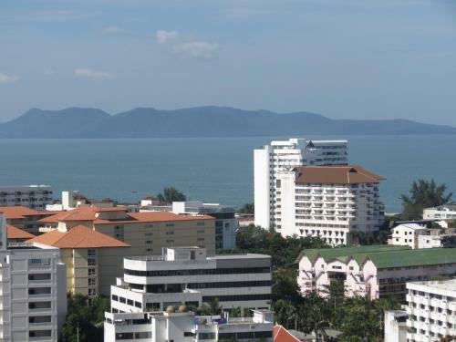 View Talay 1b Serviced Apartments