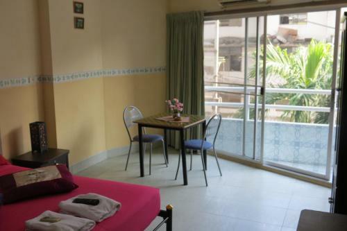 View Talay 1b Serviced Apartments